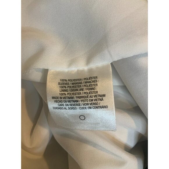 T Tahari Black & White Floral Notch Collar Single Button Blazer, Size 12 - Picture 10 of 10